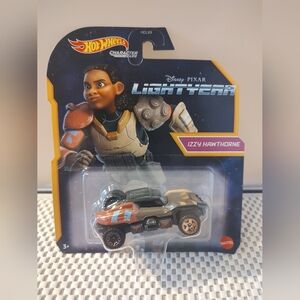 Hot Wheels Izzy Hawthorne Lightyear Character Cars NWT Disney Pixar